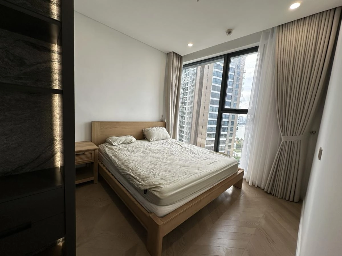 Lumiere Riverside cho thuê 3 PN